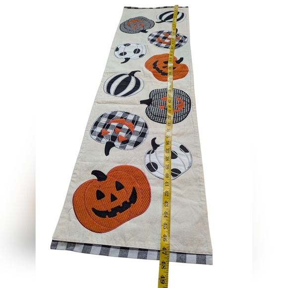 FAO Schwarz Halloween Table Runner Pumkins Corduroy Cotton Preppy Cottagecore - Picture 5 of 6
